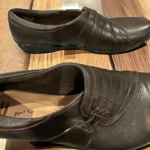 Clark’s Collection Women’s Everlay Iris Soft Cushion Shoes Size 9.5 M EUC - Picture 4 of 13